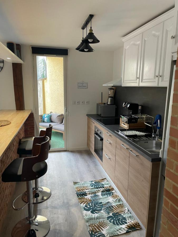 Appartement en rez de jardin tout équipé Fleurance Exterior foto